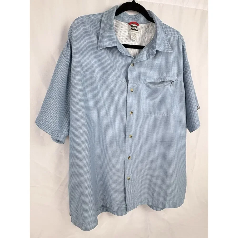 The North Face Men’s XL Blue Short Sleeve Button Front Hiking Shirt Vented